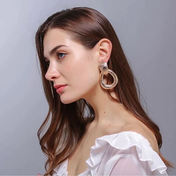 New Exaggerated Oversized Gold Hanging Dangle Earrings Statement Earrings - Picture 2 of 6